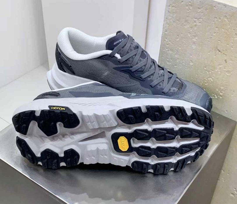 Нови мъжки маратонки Hoka One One Mafate X Gris