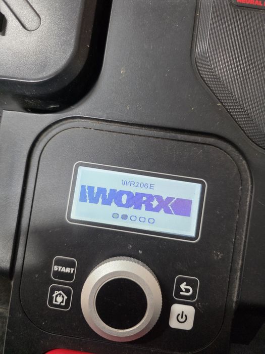 Robot tuns iarba Worx Vision Landroid M600 WR206E