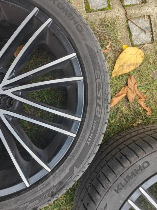 Гуми с джанти 18 за мерцедес