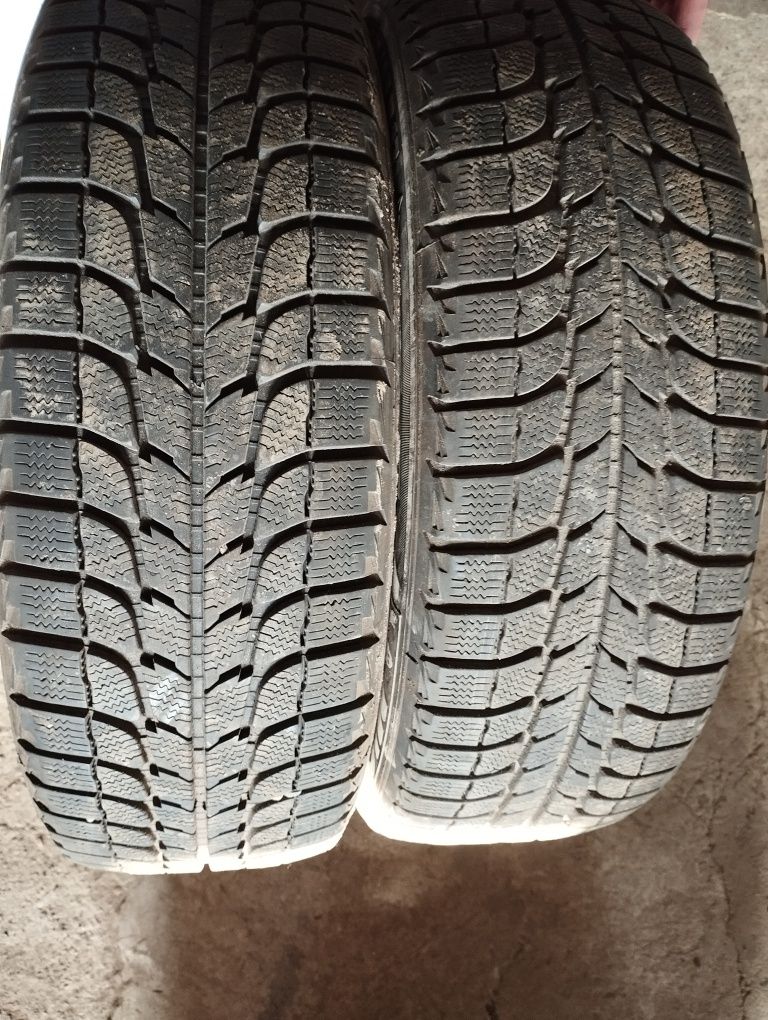 Резина Michelin R17