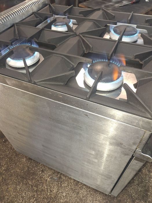 Котлони на газ с фурна на газ FALCON