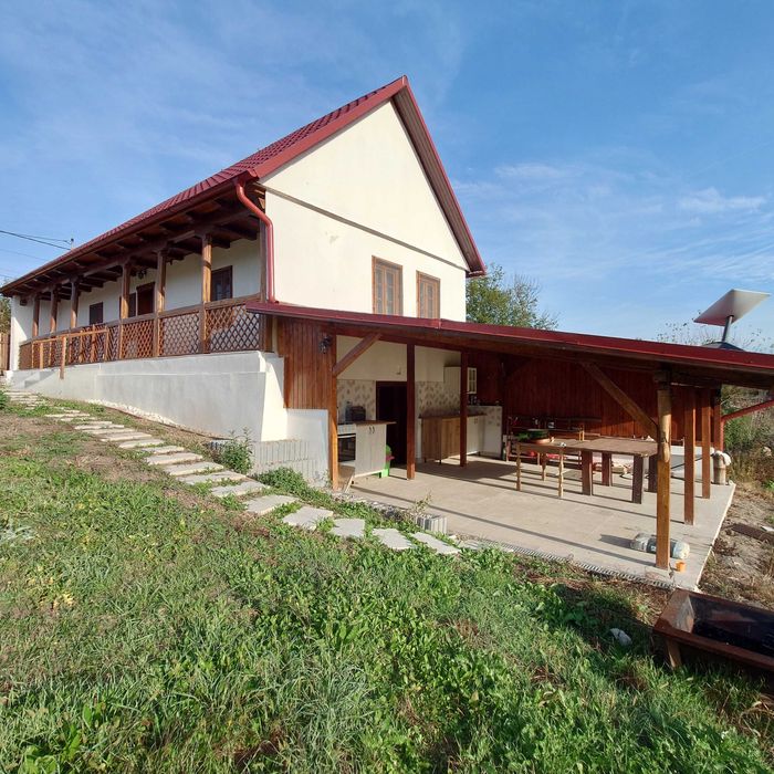 VAND Casa de vacanta in Cosarii jud. Timis