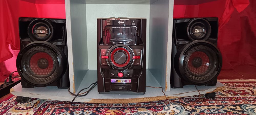 Combina muzica cu telecomanda