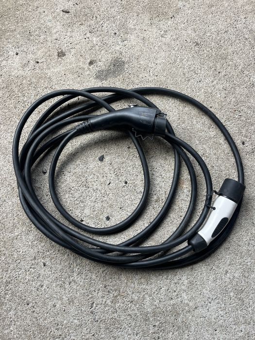 Зарядно за Нисан Лийф Nissan Leaf ze0