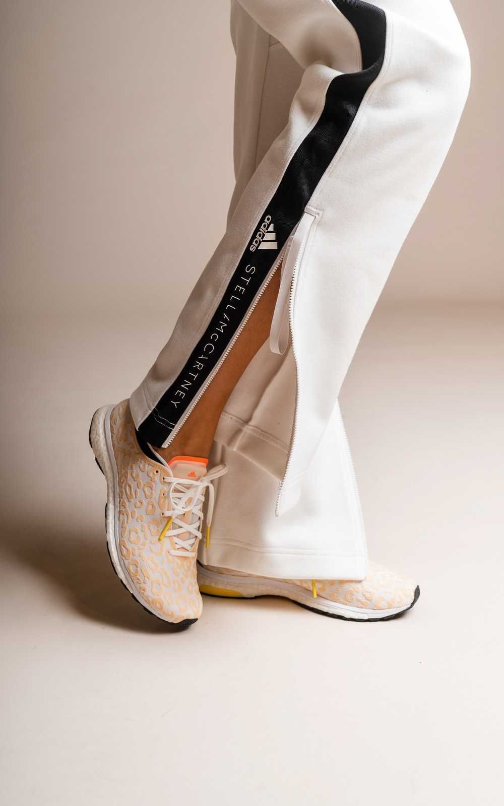 Оргинални маратонки * ADIDAS ADIZERO by Stella McCartney * EU37 1/3