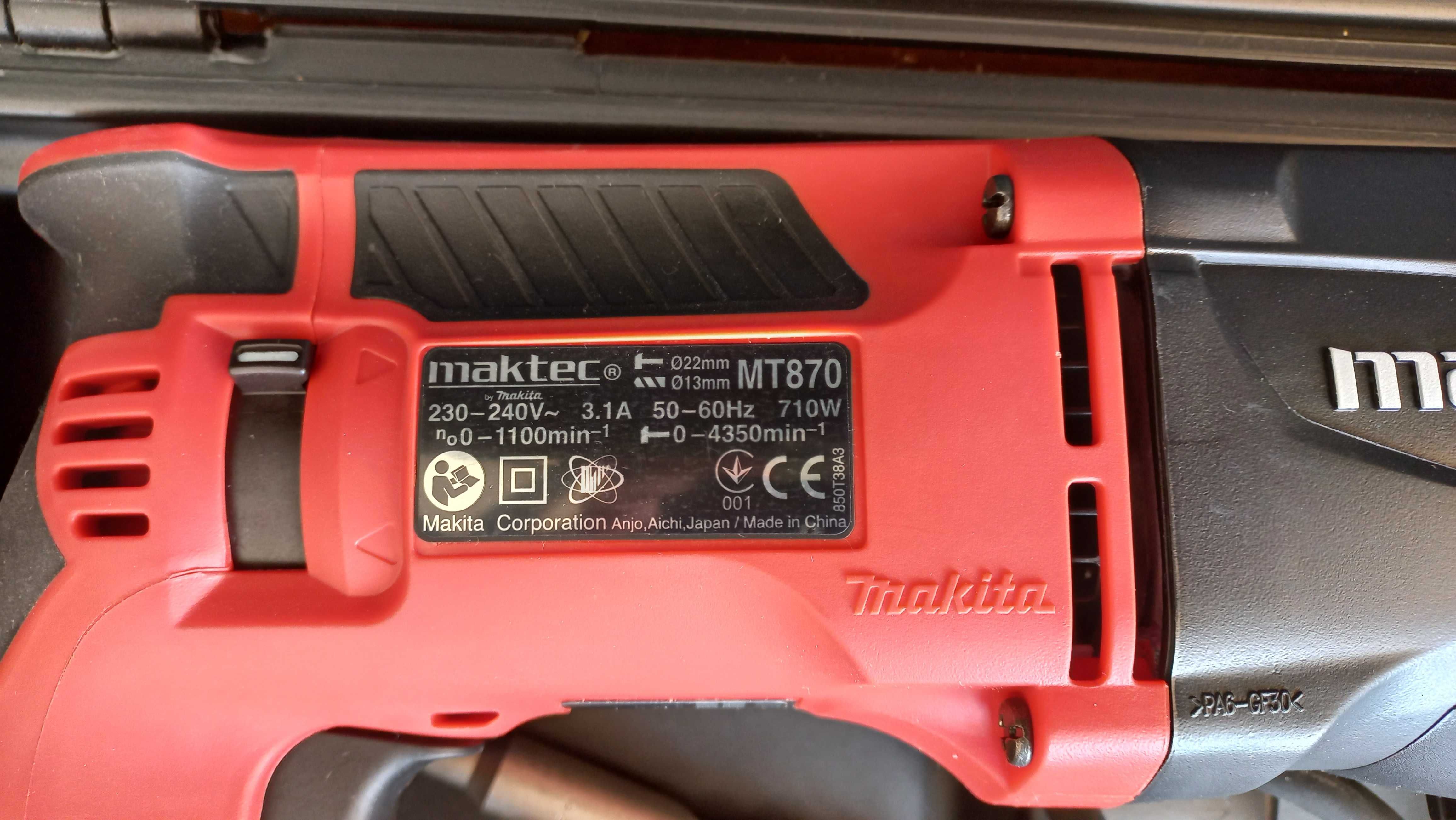 Бормашина перфоратор "MAKTEC"