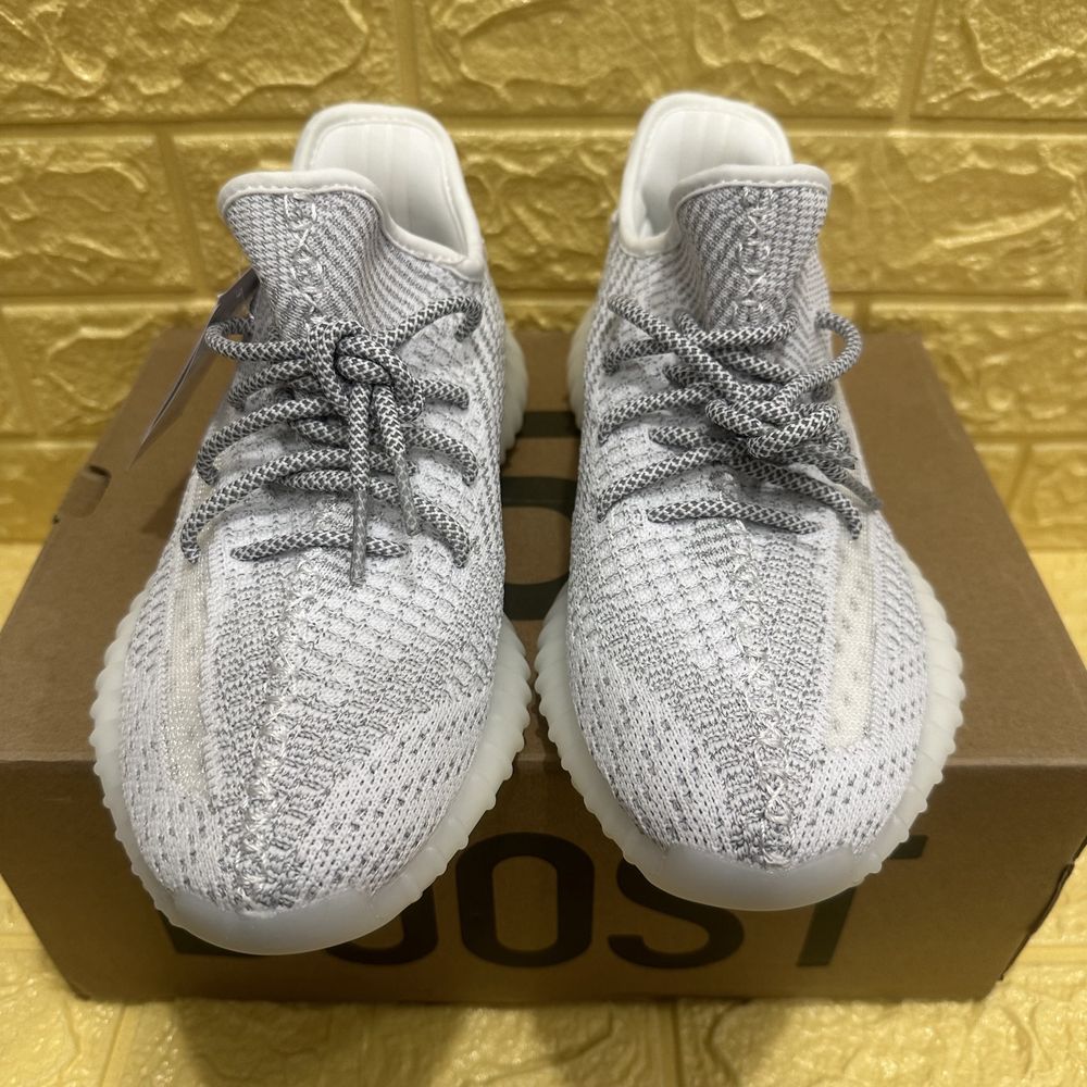 36-45 Yeezy 350 v2 Static  reflective