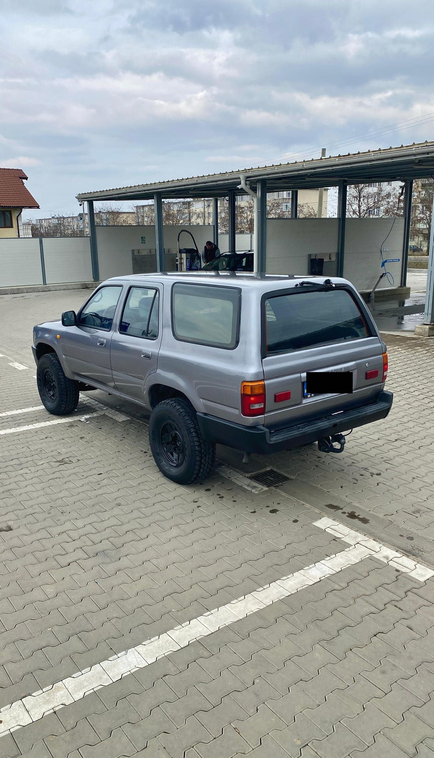 Toyota 4 Runner (Hilux)