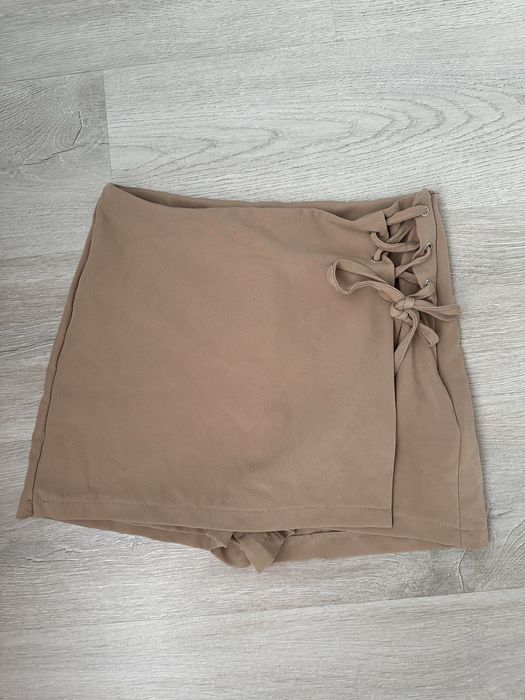 Къси панталони и пола панталон размер S