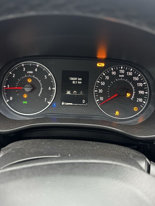 Dacia Sandero AUTOMAT usor Avariat!