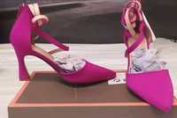 Розови дамски обувки на ток