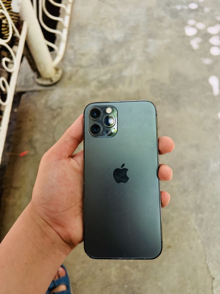 iphone 12 pro 128 gb yemkos 90% ekran almashgan truton face id ishledi
