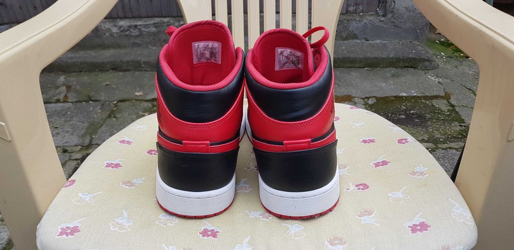 Оригинални маратонки Air Jordan 1 Mid