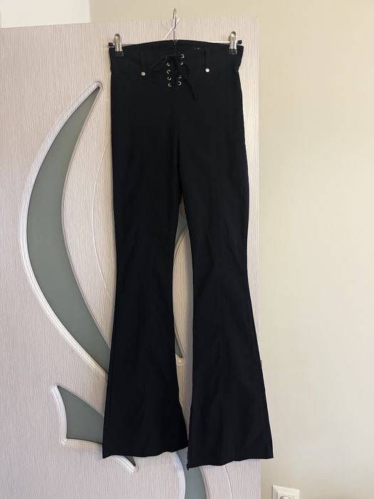 Сет от пуловер H&M с панталон Bershka