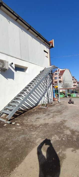 Метална стълба изработена по ваш проект
