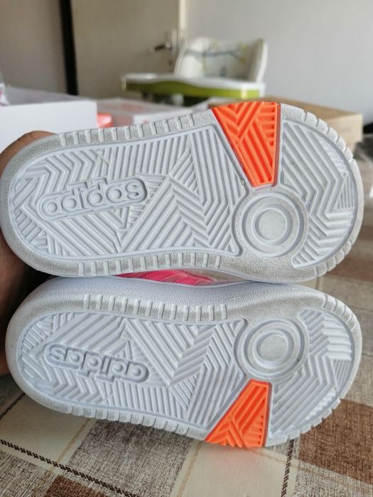 Детски оригинални маратонки адидас 21 номер