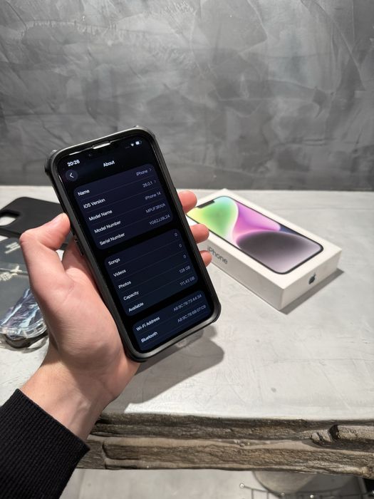 Iphone 14 Midnight 128 GB + подаръци