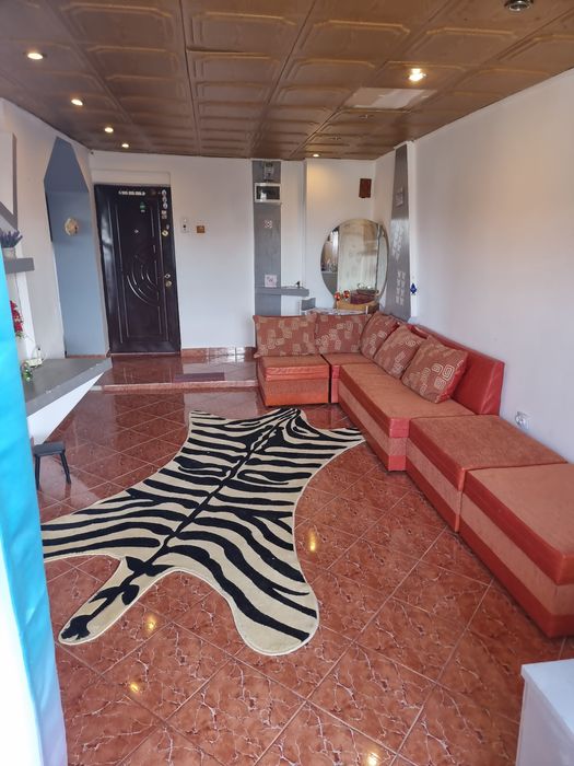 Apartament central de închiriat