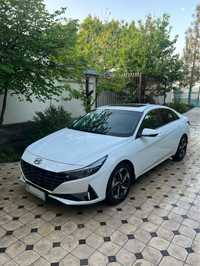 Hyundai Elantra Full