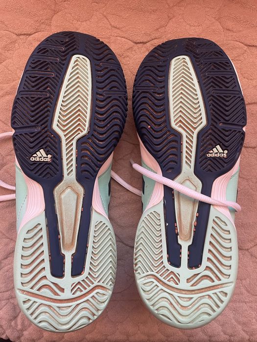 Дамски маратонки номер 39 1/2 Адидас / Adidas