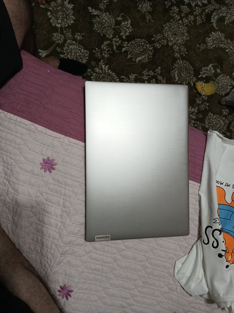 Lenovo Ideapad 3