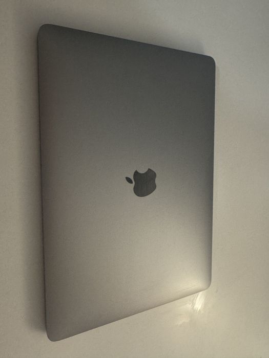 Macbook Pro + Magic Mouse