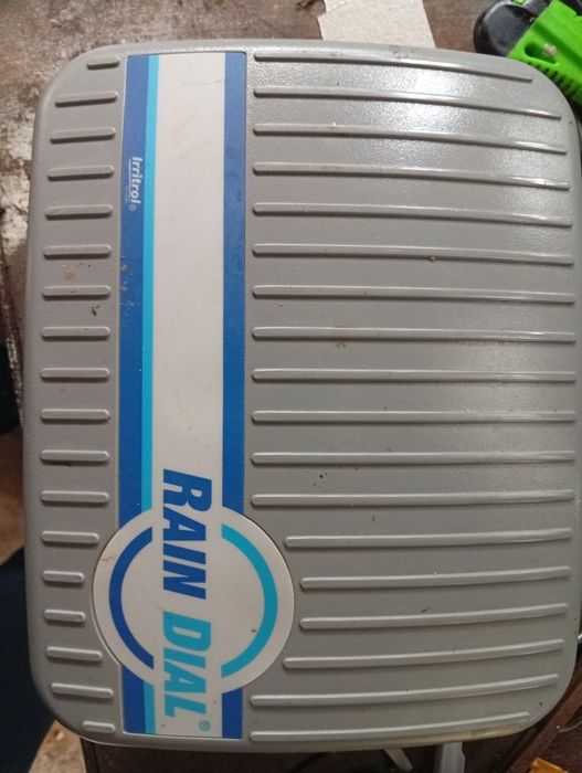 Controler irigații cu 12 statii( nu este folosit)