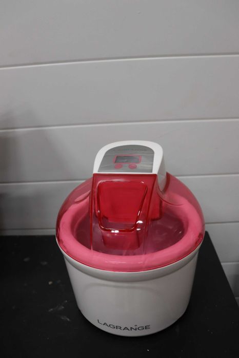 LAGRANGE Машина за сладолед 1.8л, 12W, 45 мин, 1 чаша, лек ДЕФЕКТ