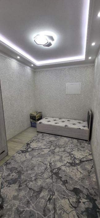 Янги қурилган  уй  барча  жихозлари  билан    4 хона  уй  сотилади