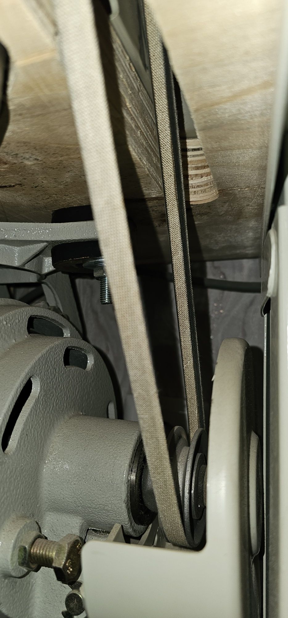 Jack JK-6380 Промышленная одноигольная прямострочная машина с шагающей