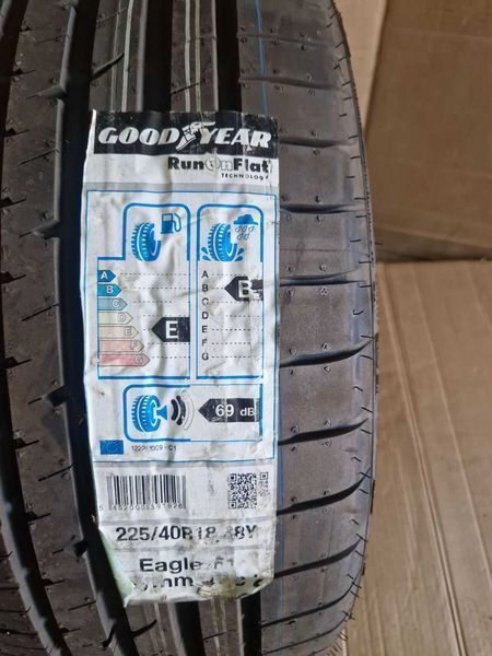 1 брой Goodyear R18 225/40/ 
нова лятна гума 
DOT2419