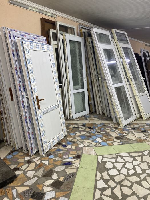 Пластиковые окна двери форточки и витражи бу