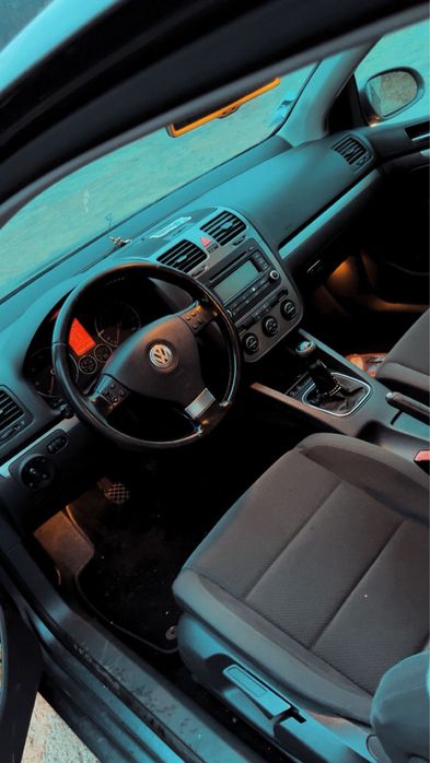 Golf v luna 5 an 2008