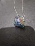 Colier Aura Cuartz piatra are 4 cm lungime