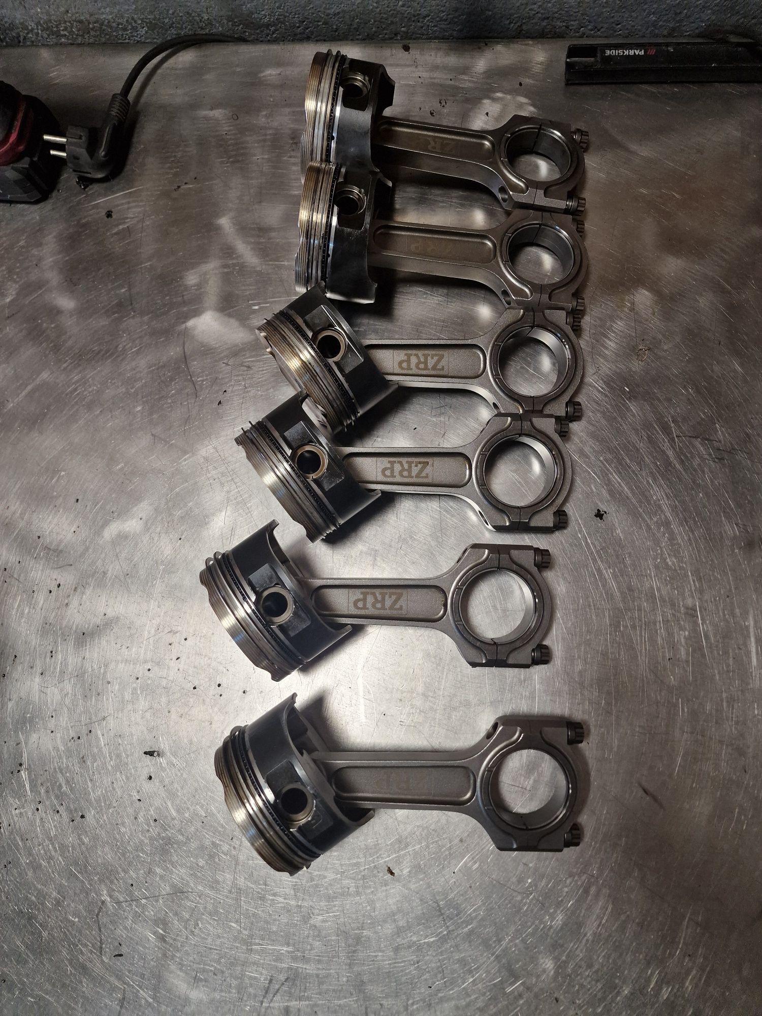 Бмв м54б30 части + supercharger kit