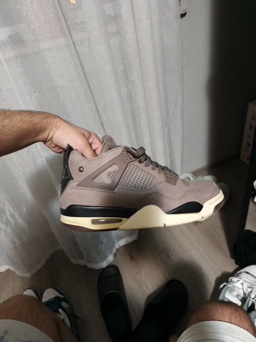 Jordan 4 amm 44, ATENTIE SUNT FAKE .