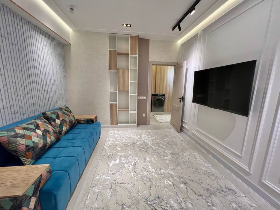 NRG Mirzo Ulugbek Сдаётся 2х ком-я квартира Люкс долгий срок.