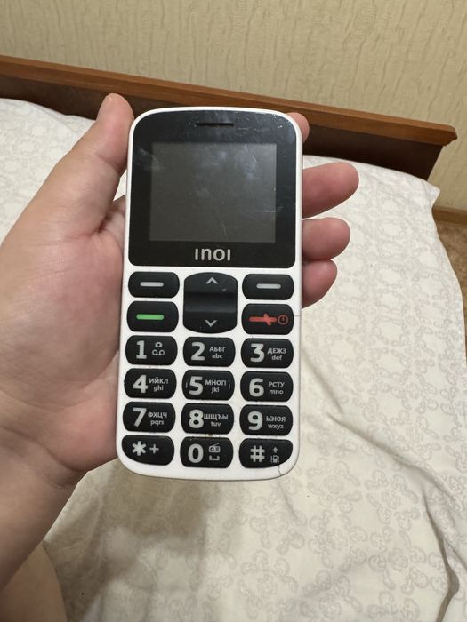 Продам телефон кнопочный хороший