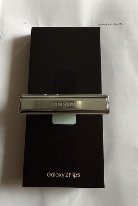 Samsung galaxy Z Flip5