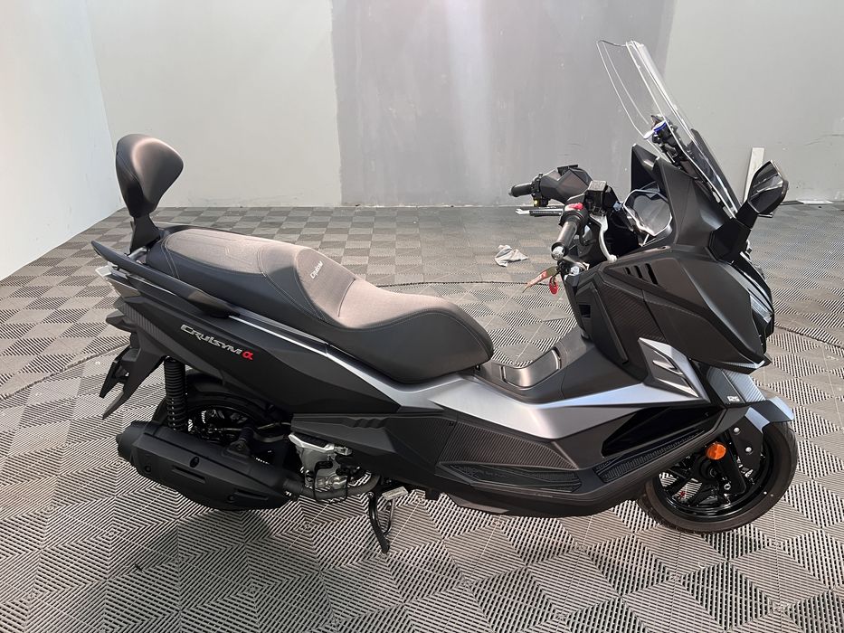 SYM Cruisym 125 | 2022 | Înmatriculat 2024 | Garanție 2026 | ABS + TCS