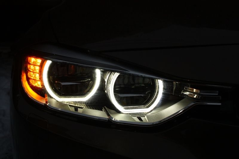 Faruri Full LED Angel Eyes BMW Seria 3 F30 F31 Sedan Touring (2011