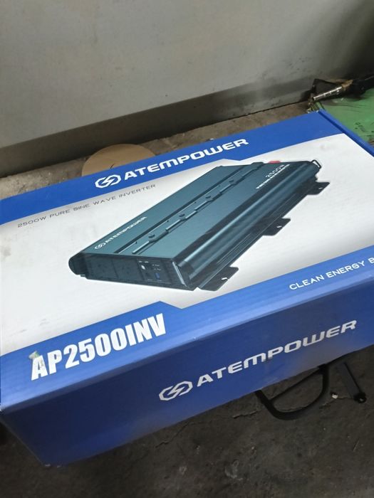 Преобразователь, инвертор 12-220 вольт