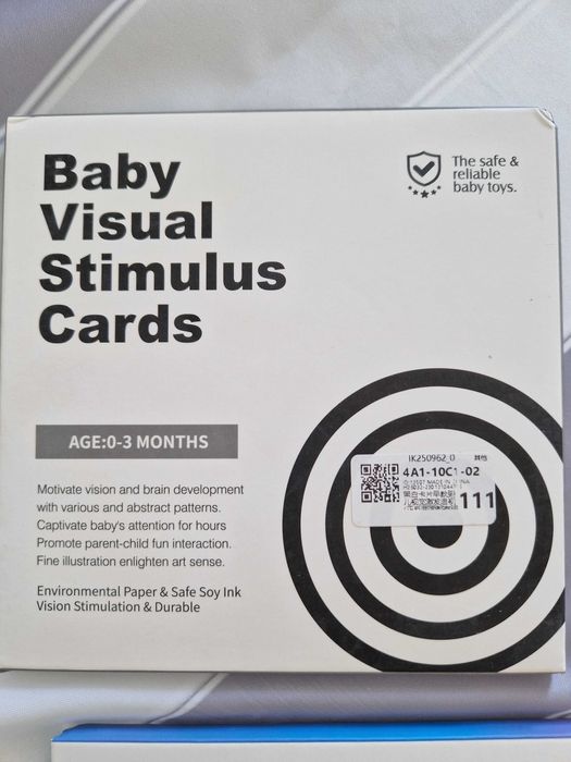 Промо 10 лв  Монтесори карти за развитие чорапки контрастни