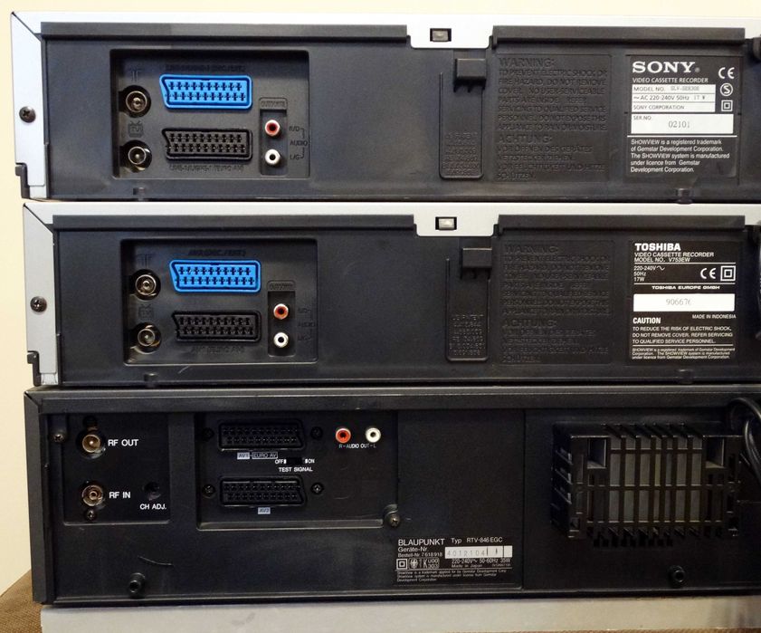 Videorecorder Sony SLV-SE830 , Videorecorder Blaupunkt RTV-846 Hi-Fi