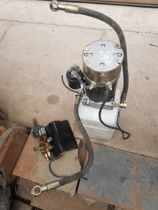 motor electric 3 kw 24 v pompa hidraulica distribuitor liza nacela