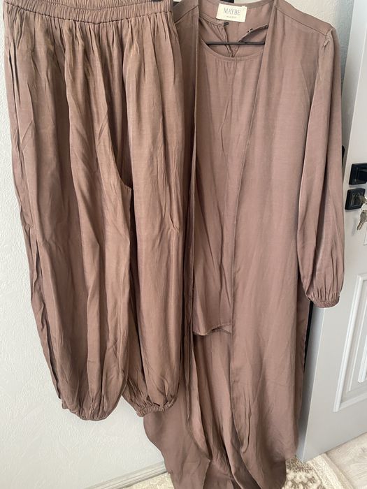 Костюм тройка цвет супер новый