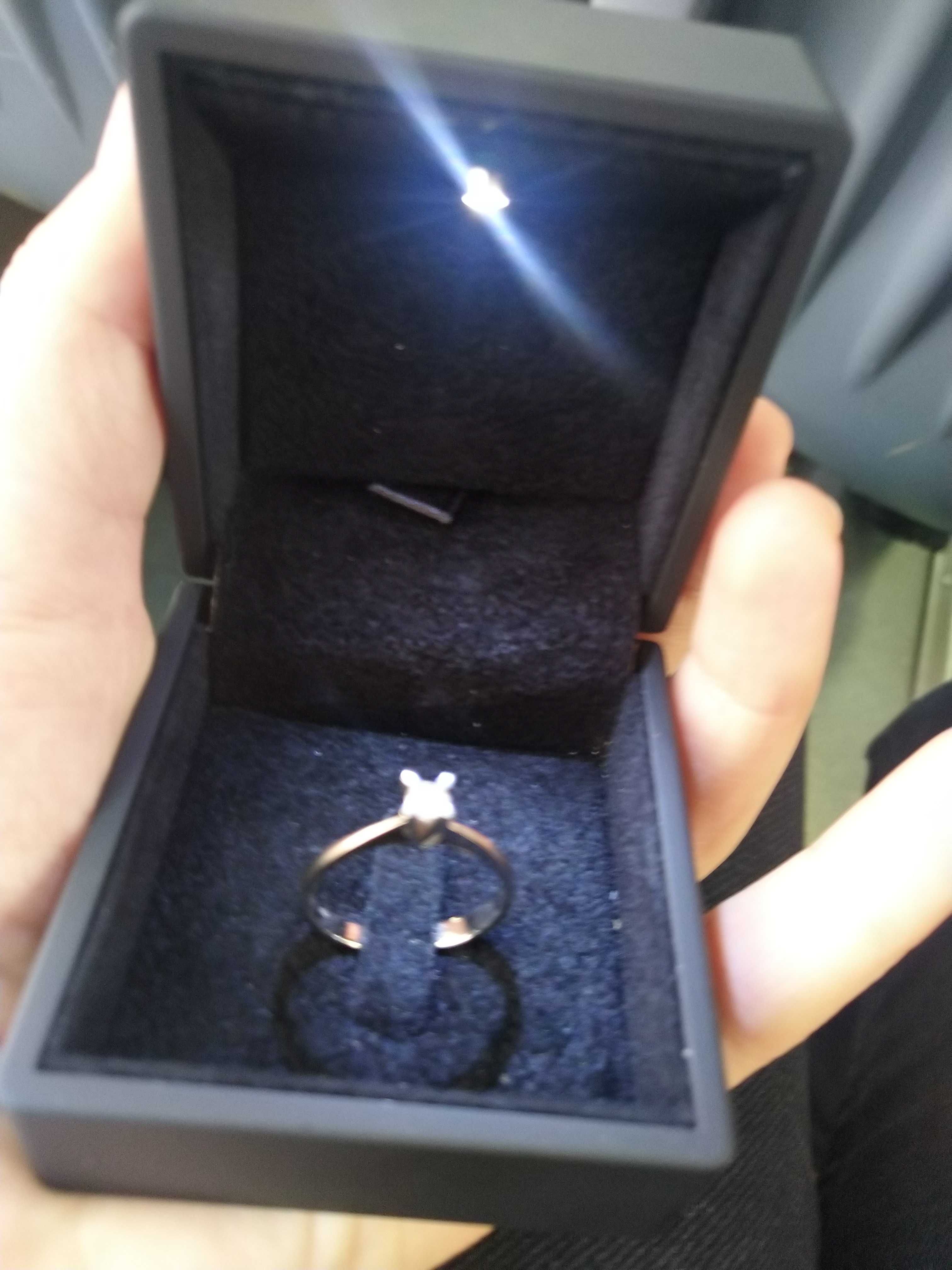 Inel logodna Kara Diamonds