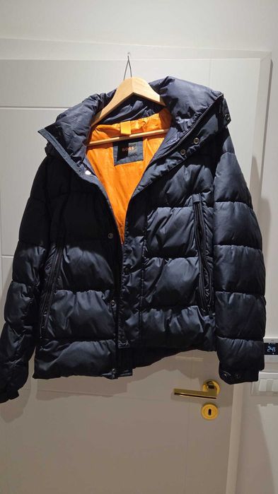 Geacă Boss Originală - Mărimea M