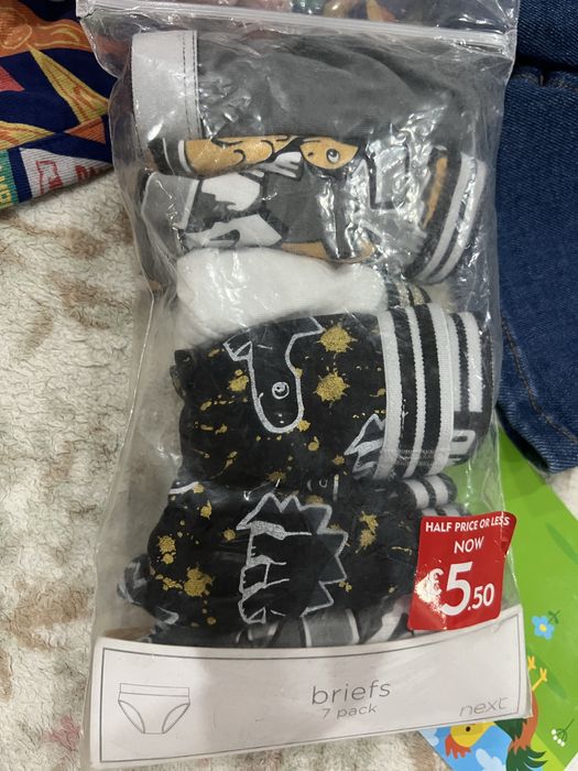 Продам шорты на мальчика 1-2 года