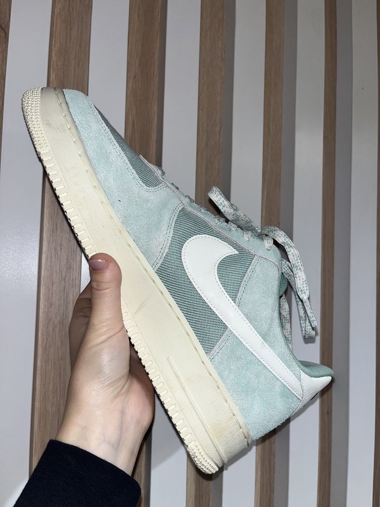 Nike Air Force 1 '07 "ENAMEL GREEN"